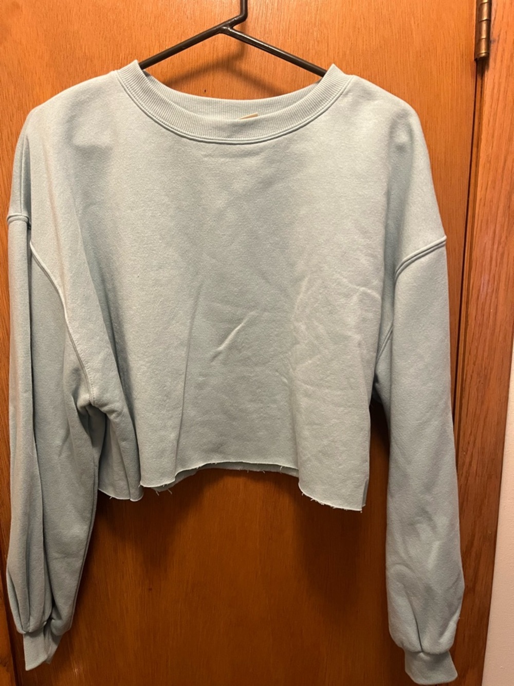 Universal Thread Cropped Sweatshirt in Pale Blue